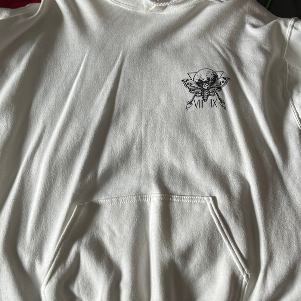 skull hoodie